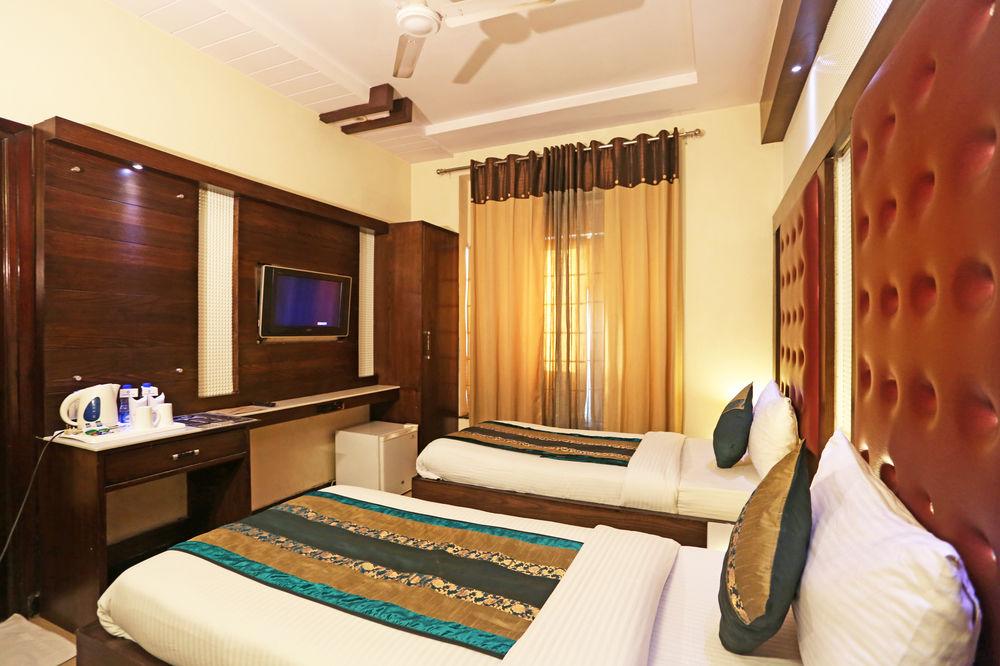 Hotel Star Plaza@New Delhi Railway Station Ngoại thất bức ảnh