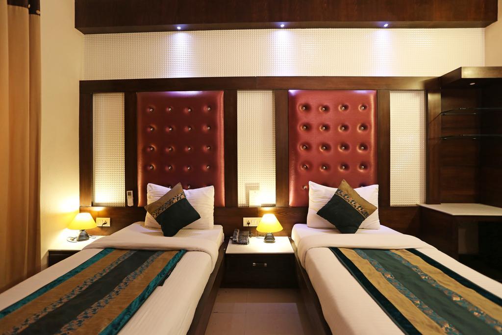 Hotel Star Plaza@New Delhi Railway Station Ngoại thất bức ảnh